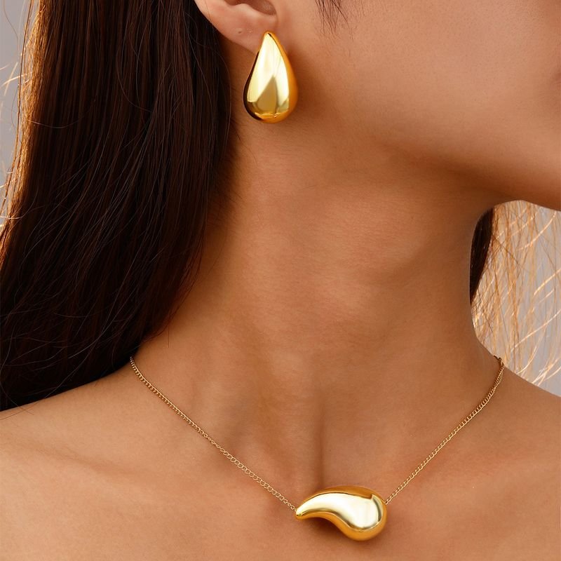 Women Fashion Water Drop Golden Metal Necklace Earrings Set