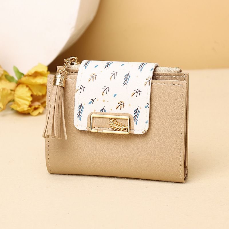 Women Fashion Leaf Print Tassel Pendant Square Mini Wallet