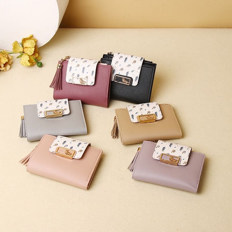 Women Fashion Leaf Print Tassel Pendant Square Mini Wallet