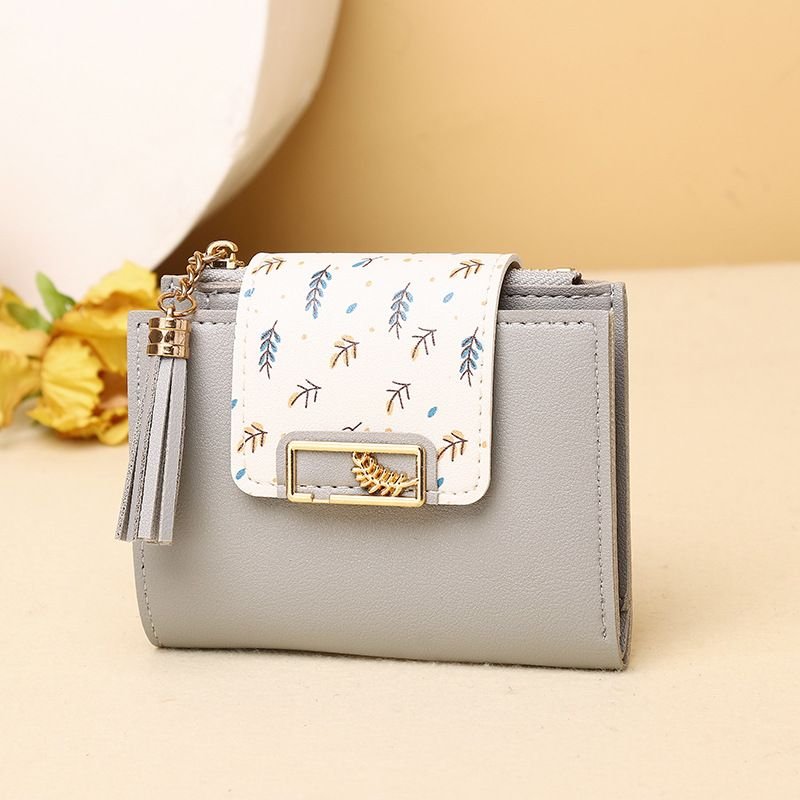 Women Fashion Leaf Print Tassel Pendant Square Mini Wallet