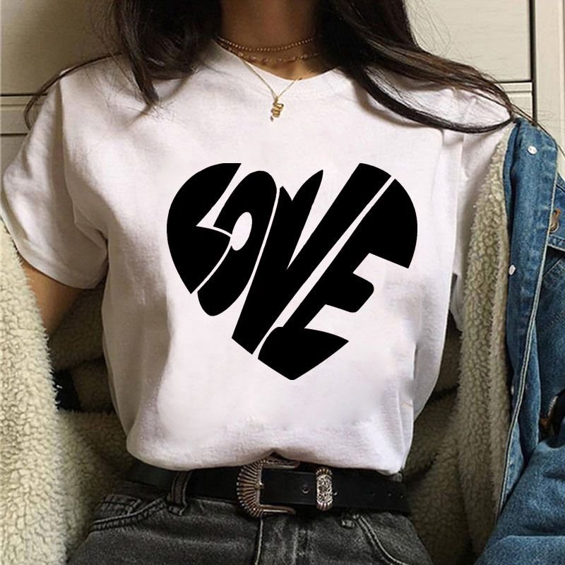 Women Simple Fashion Love Heart Printed T-Shirt